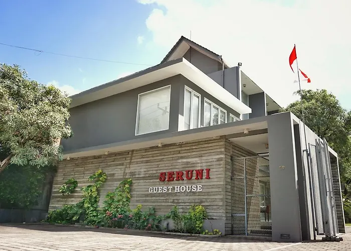 Seruni Hotel 3*